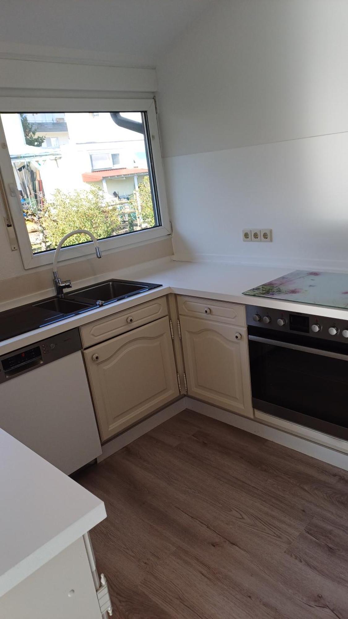 Helle Schoene Dachgeschosswohnung Mit Balkon Apartment Stockach